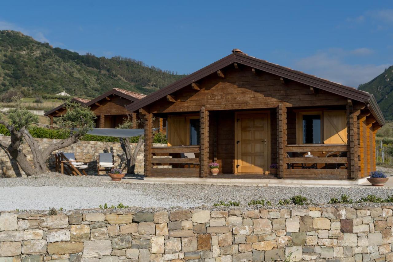 Chalet Tenuta Lacco فورناري المظهر الخارجي الصورة